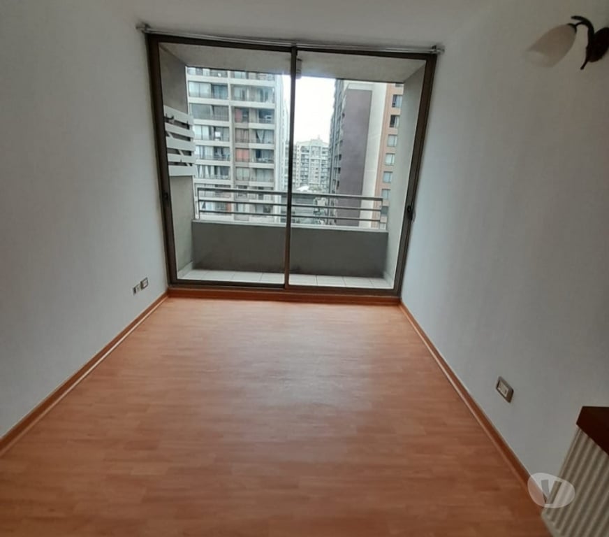 Arriendos Santiago Santiago - Fotos de 380.000 ARRIENDO Depto 2 dorm. 45m2 Metro Santa Isabel.