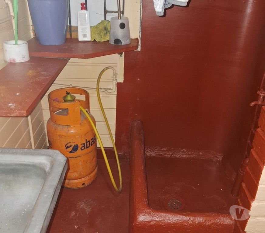 Arriendo de piezas Santiago La Florida - Fotos de PIEZA AMOBLADA SECTOR 14 VICUÑA A 3C DEL METRO