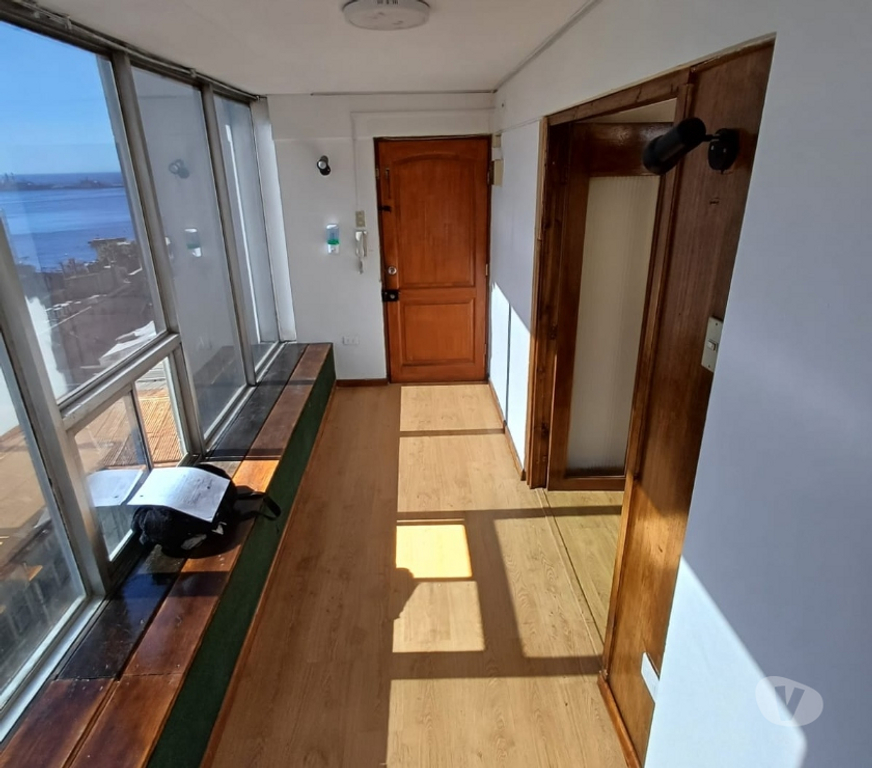 Arriendo oficinas Valparaíso Valparaíso - Fotos de Arriendo Oficina Comercial Sector Bancario