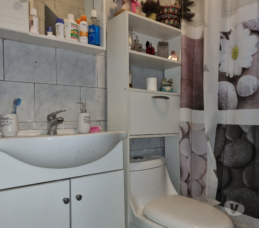 Bienes Raices Valparaíso Quilpué - Fotos de CASA DE DOS PISOS, A PASOS DE AVENIDA PRINCIPAL