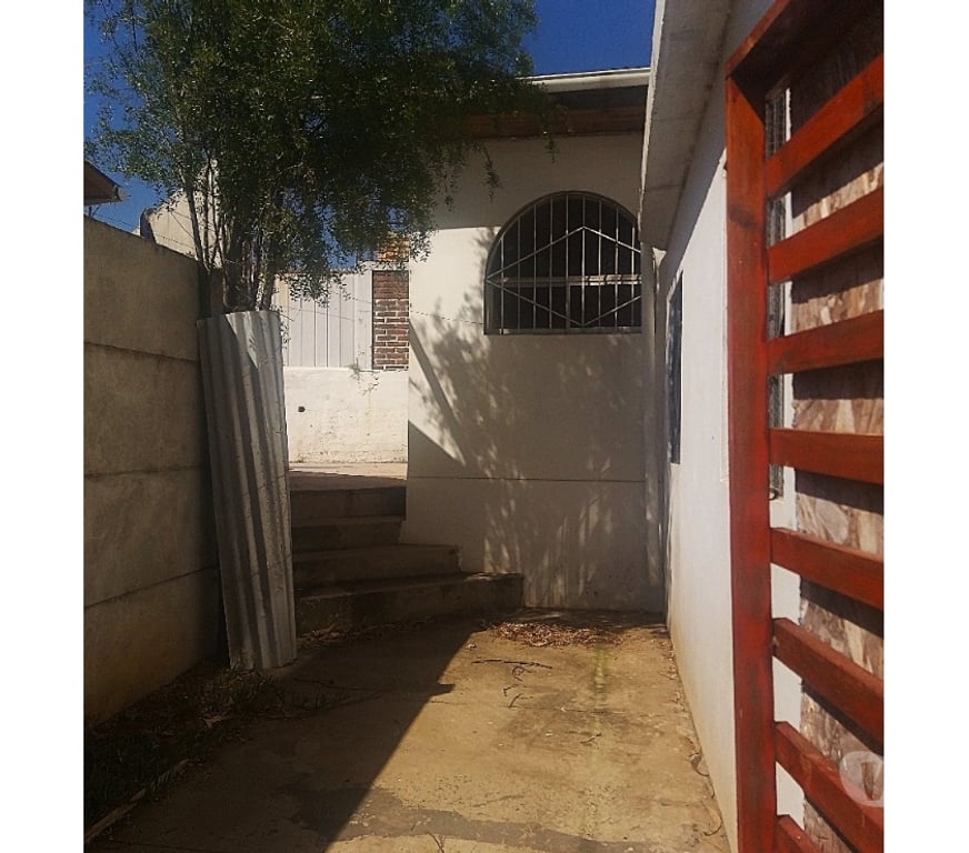 Bienes Raices Valparaíso Valparaíso - Fotos de CASA AMPLIA DOS PISOS SOLIDA VILLA RAPA NUI VALPARAISO