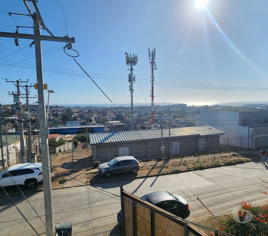 Bienes Raices San Antonio San Antonio - Fotos de Casa para vivienda y negocio de arriendo - llolleo