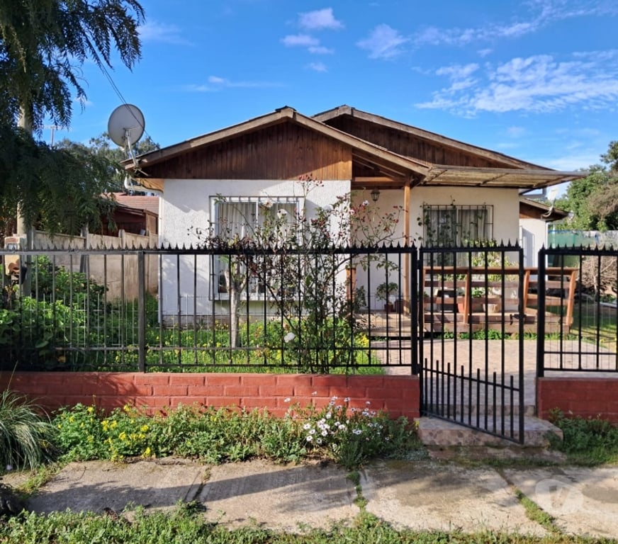 Bienes Raices San Antonio Algarrobo - Fotos de se venden dos casas