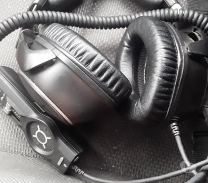 Varios Santiago Santiago - Fotos de Viendo Audífonos Sennheiser alta gama