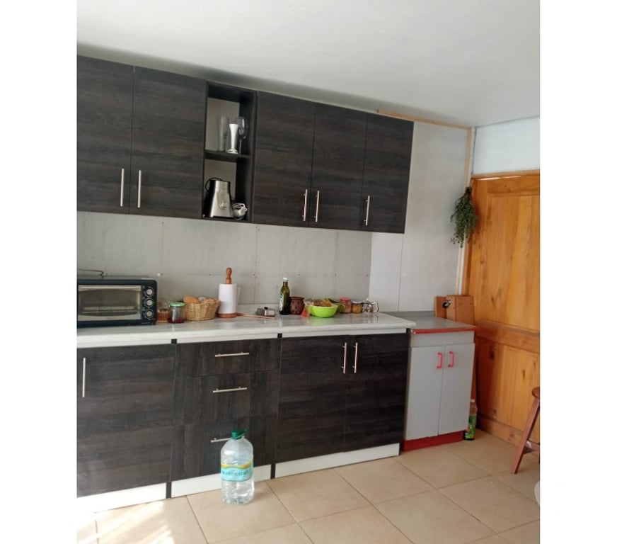 Bienes Raices Valparaíso Quilpué - Fotos de CASA CON GRAN TERRENO, EXCELENTE UBICACIÓN QUILPUE