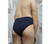 QUIERO CONOCER A UN CABALLERO COMO AMIGO QUE VIVA SOLO