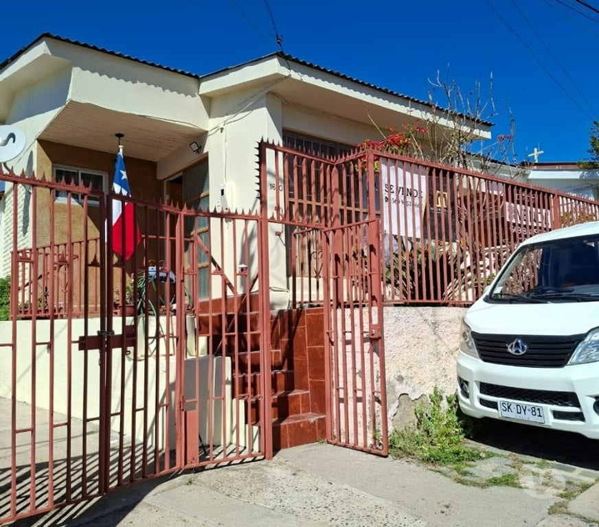Bienes Raices Valparaíso Quilpué - Fotos de Sólida-1 piso-cercana estación El Sol-Quilpué