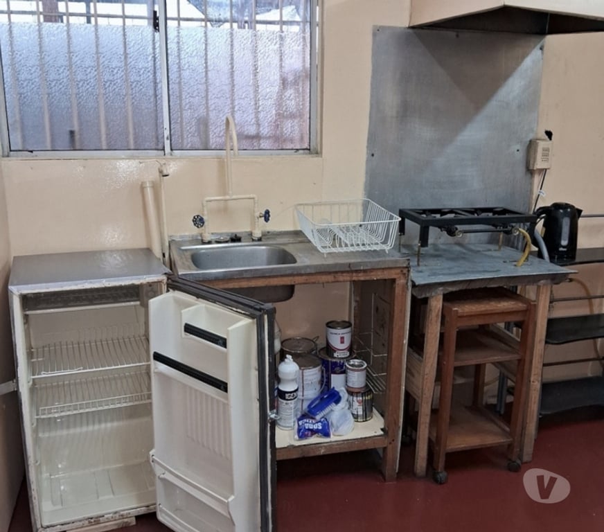 Arriendo de piezas Santiago La Florida - Fotos de PIEZA 2P AMOBLADA WC PRIVADO MALL VESPUCIO