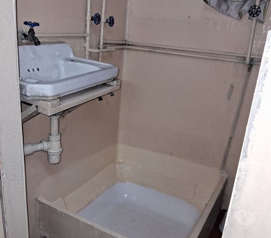 Arriendo de piezas Santiago La Florida - Fotos de PIEZA 2P AMOBLADA WC PRIVADO MALL VESPUCIO