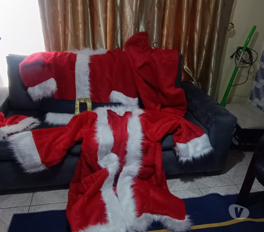 IOrganizador de Eventos Iquique Alto Hospicio - Fotos de Trajes Grinch y Viejito Pascuero