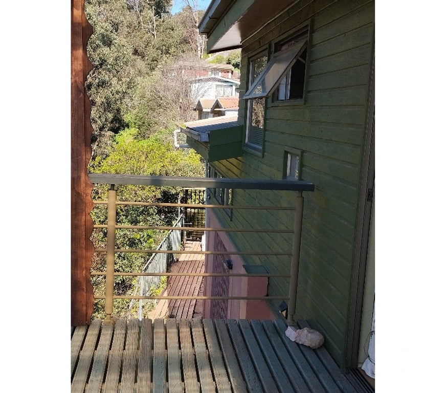 Bienes Raices Valparaíso Viña del Mar - Fotos de CASA AMPLIO TERRENO EN AGUA SANTA VIÑA DEL MAR