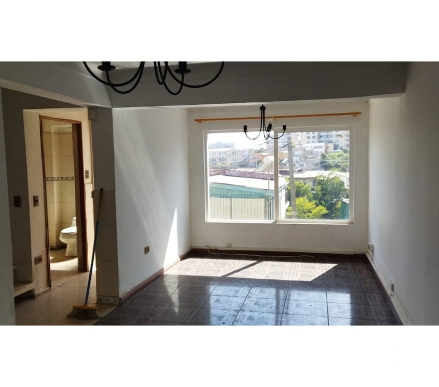 Bienes Raices Valparaíso Valparaíso - Fotos de CASA DOS PISOS CERRO ESPERANZA VALPARAISO