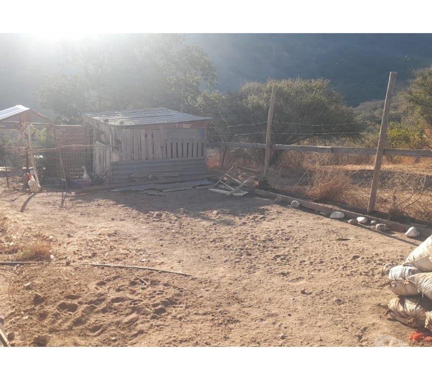 Parcelas en Venta Quillota Olmué - Fotos de AMPLIO TERRENO CON PROPIEDAD EN OLMUE