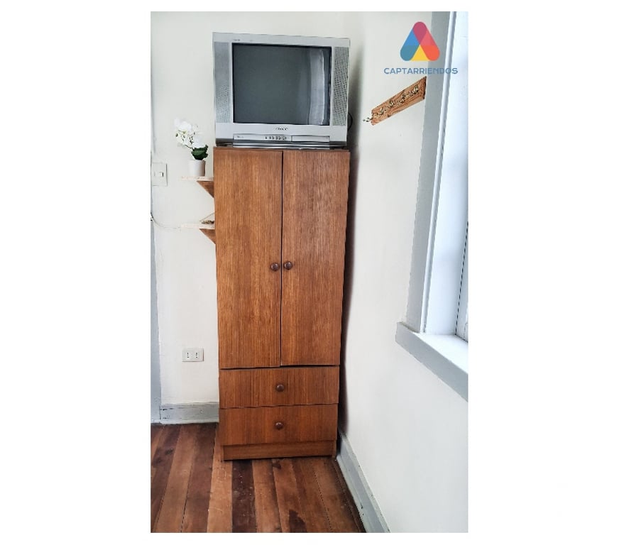 Arriendo de piezas Valparaíso Valparaíso - Fotos de Se arrienda pieza amoblada (Disponible) - Valparaíso