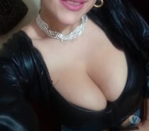 Hablemos y pasemos un momento rico: Chilena, anal, oral, pet