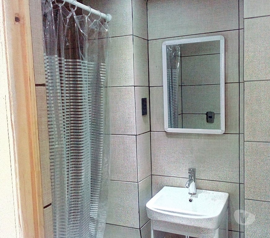 Arriendo de piezas Santiago Santiago - Fotos de PIEZA PARA HOMBRE COM BAÑO PRIVADO