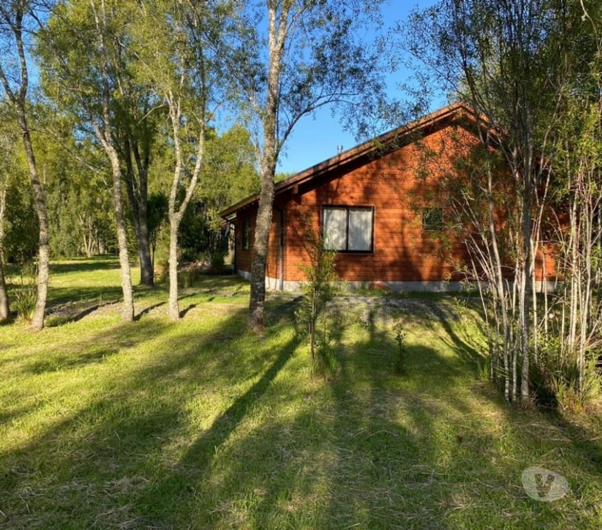 Bienes Raices Cautín Villarrica - Fotos de Amplia casa a pocos minutos del centro en Condominio