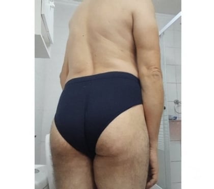 Hombre >> Hombre El Bosque Santiago - Fotos de BUSCO HOMBRE MORENO DE PIEL CON CASA O PIEZA PARA AMISTAD