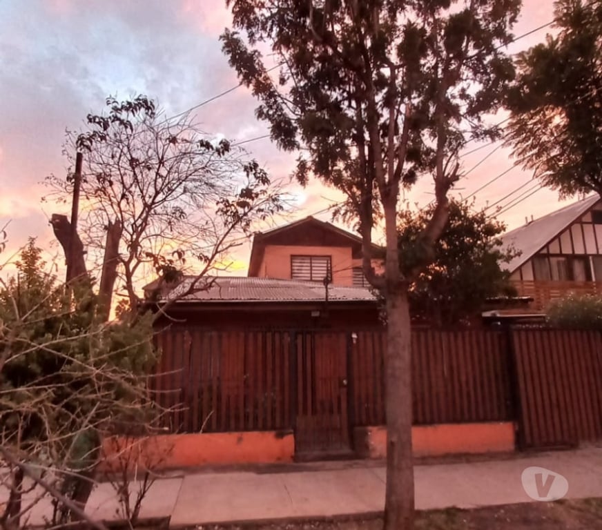Bienes Raices Santiago Recoleta - Fotos de Casa en venta en La Cisterna
