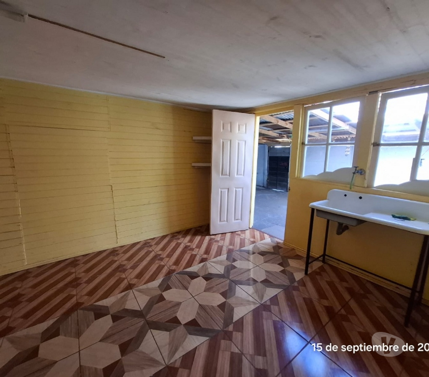 Bienes Raices Ñuble Chillán - Fotos de VENDO CASA A MEDIA CUADRA DE AVENIDA LA CASTILLA, CHILLA