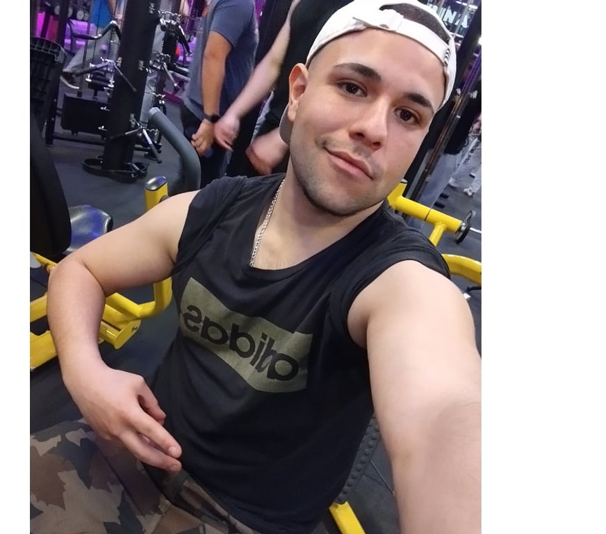 Escorts Gay - Travestis Bío-Bío Los Ángeles - Fotos de Masajitos x lukas con lugar