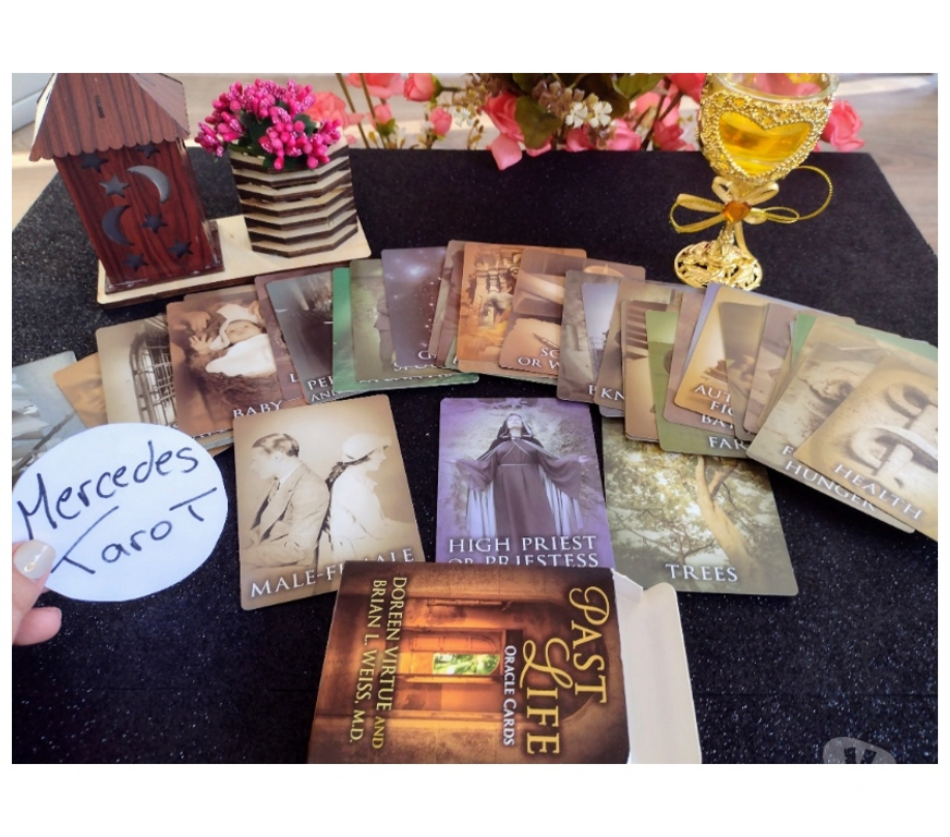 Horóscopos - Espiritualidad Santiago Santiago - Fotos de Mercedes Tarot tarotista Asertiva online todo Chile