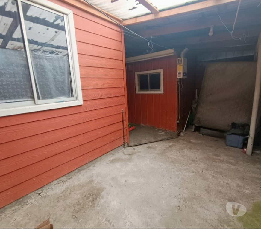 Bienes Raices Cautín Villarrica - Fotos de Casa de 2 niveles con cabaña a pasos del centro Villarrica