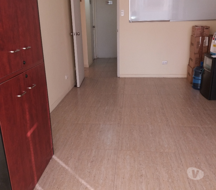 Arriendo oficinas Santiago Providencia - Fotos de Metro Pedro de Valdivia oficina 4privados 1recepcion