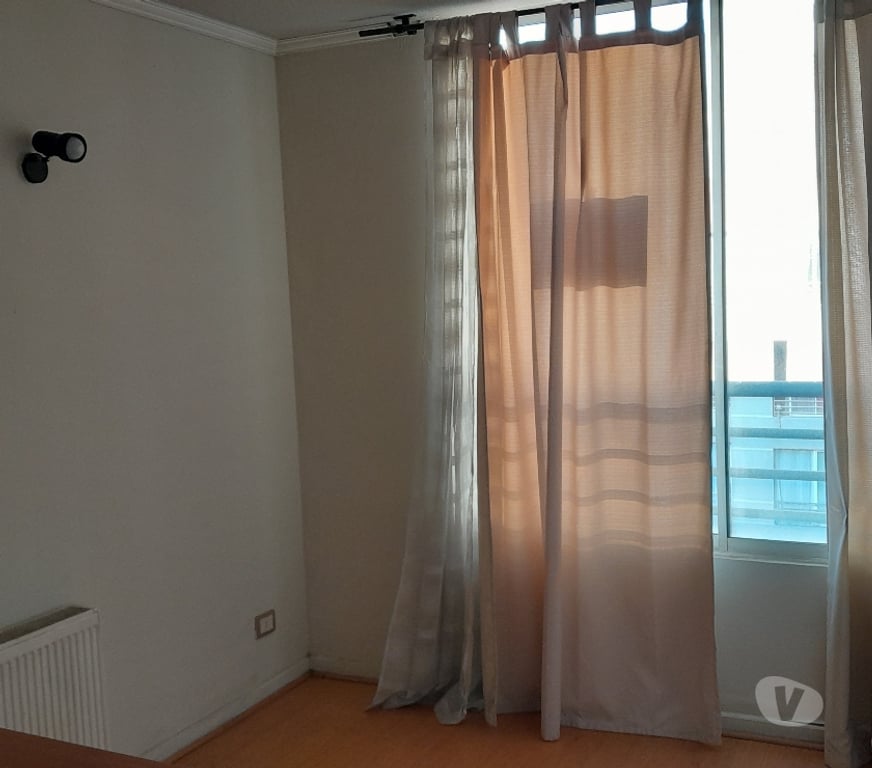 Bienes Raices Santiago Santiago - Fotos de EXCELENTE 1 DORMITORIO PASOS METRO STA LUCIA