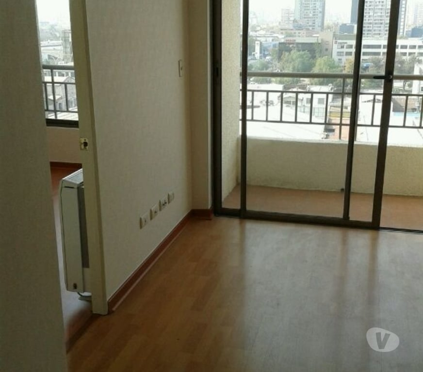 Bienes Raices Santiago Santiago - Fotos de Metro Irarrazaval dpto 2dmts living y balcon