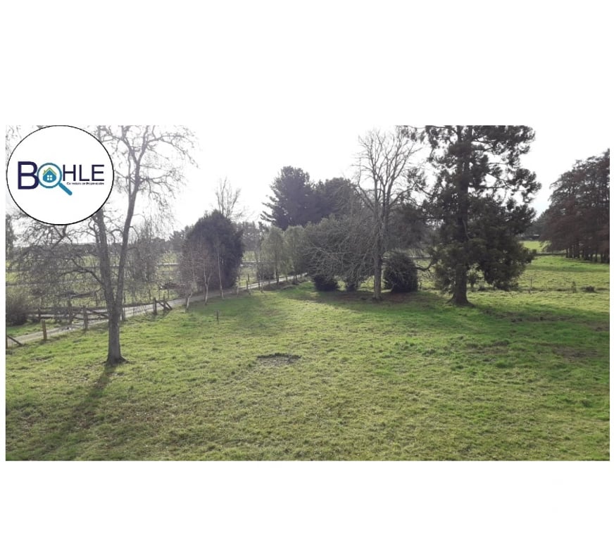 Bienes Raices Llanquihue Frutillar - Fotos de VENDO – CASA DE 3 PISOS EN PARCELA DE 1 HECTÁREA