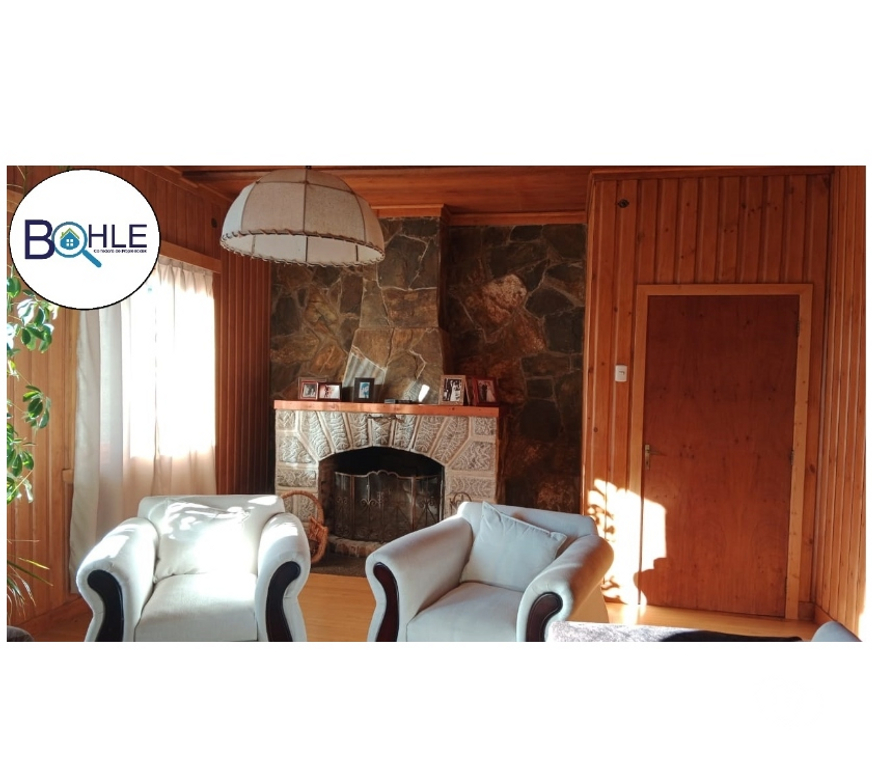 Bienes Raices Llanquihue Frutillar - Fotos de VENDO – CASA DE 3 PISOS EN PARCELA DE 1 HECTÁREA