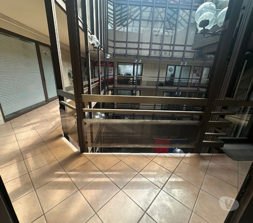 Arriendo oficinas Valparaíso Viña del Mar - Fotos de ARRIENDO OFICINA EDIFICIO NUEVO CENTRO VIÑA DEL MAR