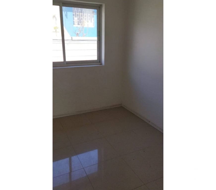 Bienes Raices Valparaíso Valparaíso - Fotos de CASA DOS PISOS CERRO ESPERANZA VALPARAISO