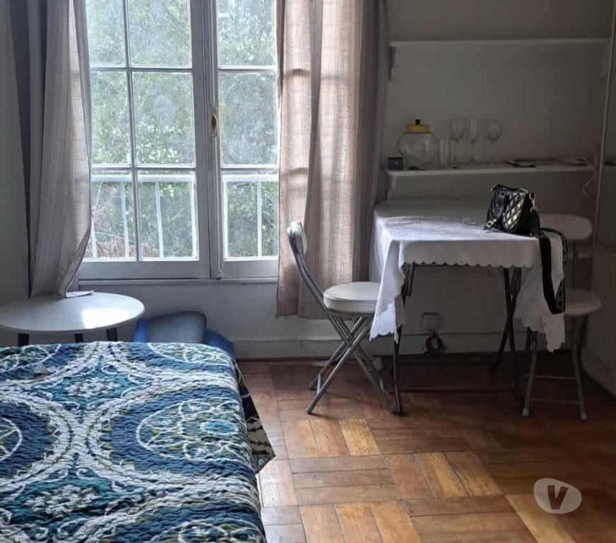 Arriendos Santiago Santiago - Fotos de Monoambiente barrio Lastarria, $ 340 mas GC, Soleado, lumino