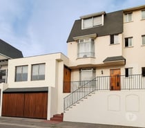 VENTA DE CASA GRANDE Y LINDA - 4 dormitorios 4 baños