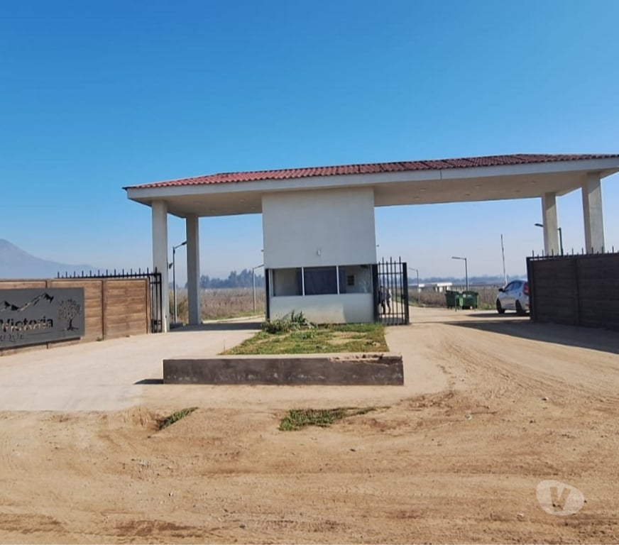 Parcelas en Venta Cordillera Pirque - Fotos de PARCELA URBANIZADA PIRQUE - Condominio Fundo Santa Victoria