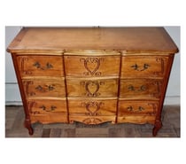 Comoda estilo Normando con 3 cajones en madera de Lingue