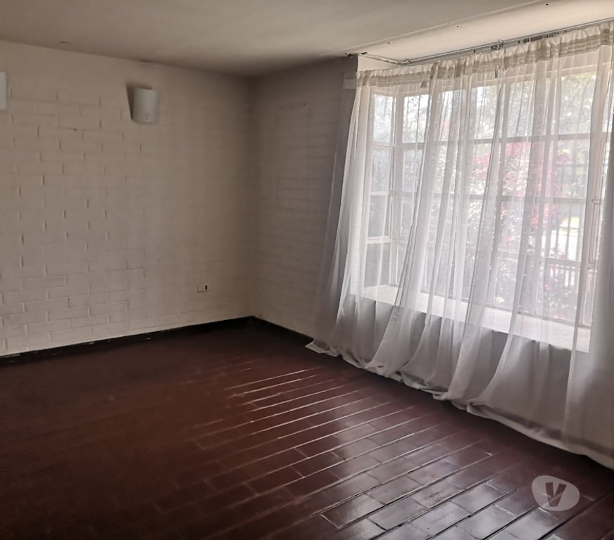 Bienes Raices Santiago Maipú - Fotos de Venta Casa sector residencial Ciudad Satélite Maipú