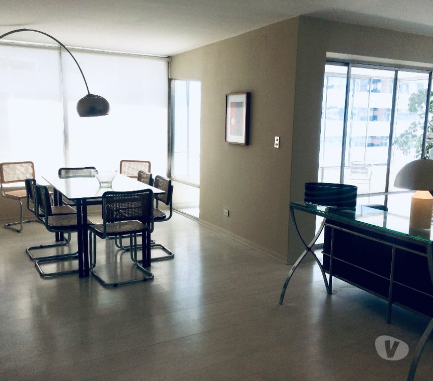 Arriendo de piezas Santiago Las Condes - Fotos de Arriendo habitación amoblada con baño, metro Alcantara