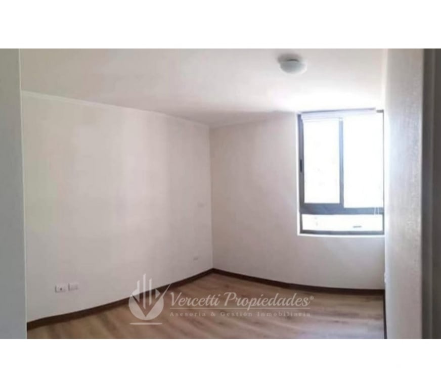 Bienes Raices Santiago Estación Central - Fotos de Amplio y acogedor departamento a sólo pasos del metro