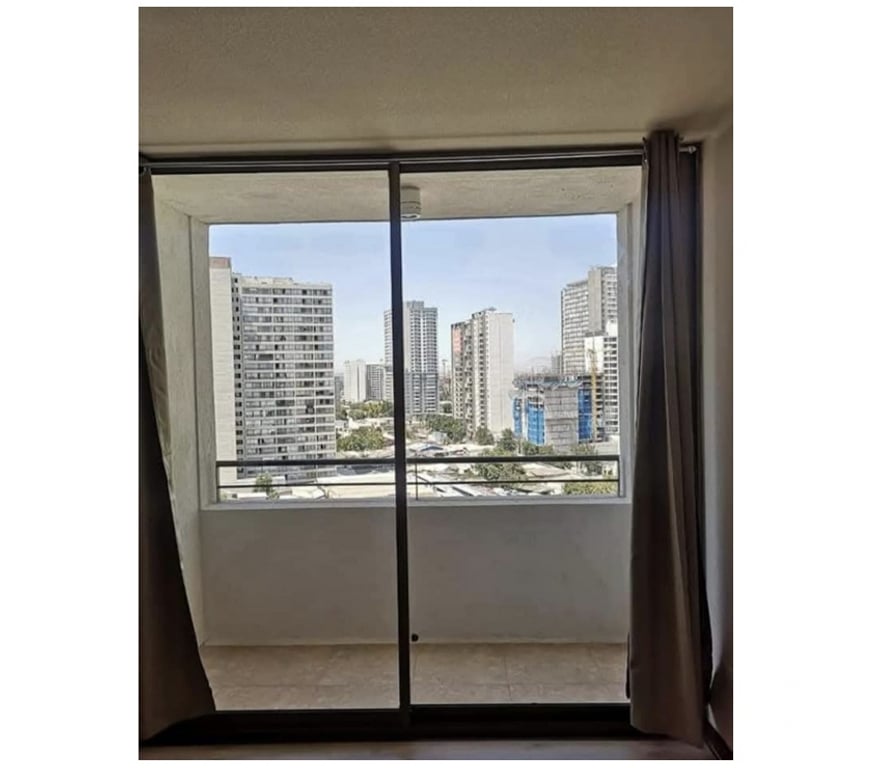 Bienes Raices Santiago Estación Central - Fotos de Amplio y acogedor departamento a sólo pasos del metro