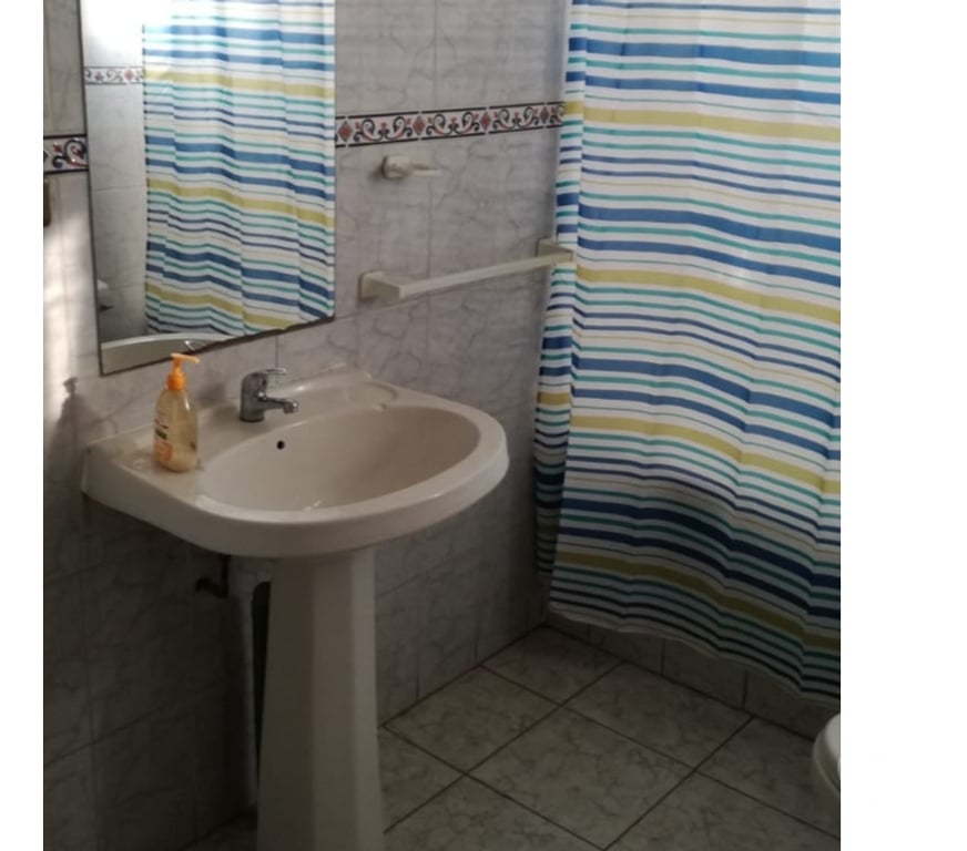 Arriendo de piezas Santiago La Florida - Fotos de Arriendo Habitación (Casa)