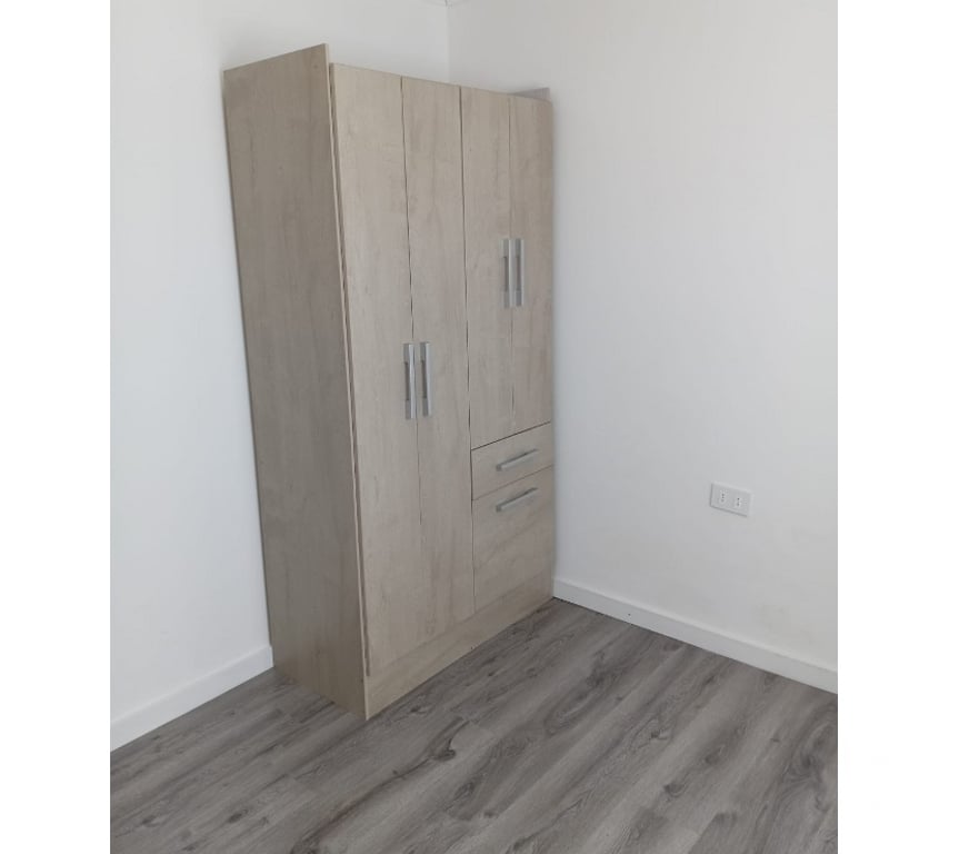 Arriendo de piezas Santiago La Florida - Fotos de Arriendo Pieza Semi-Amoblada