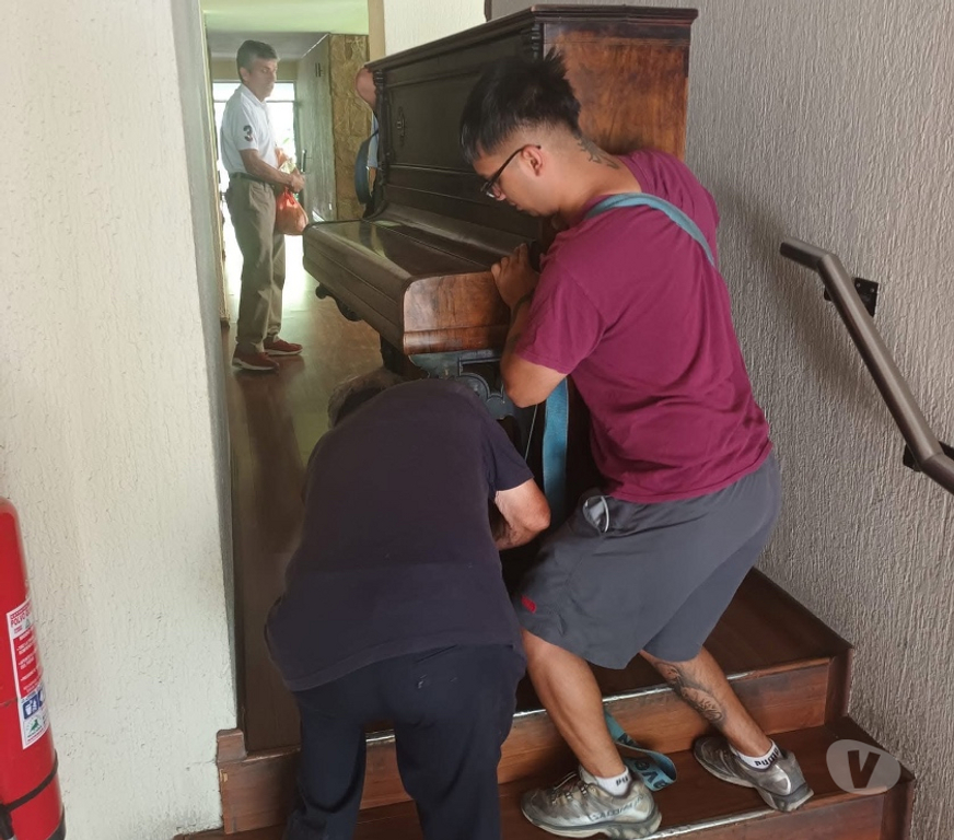 Fletes y Mudanzas - Transportes Valparaíso Viña del Mar - Fotos de Transporte especializado de Pianos y Cajas Fuertes