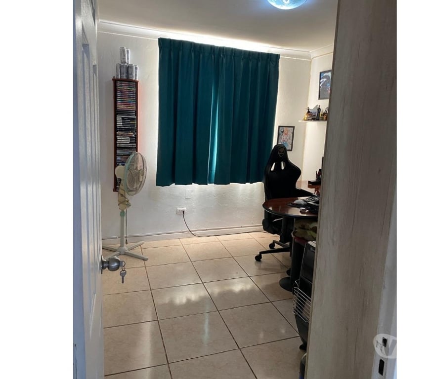 Bienes Raices Santiago San Joaquín - Fotos de Hermosa Casa 5 Dorm 3 Baños, Metro R de Araya