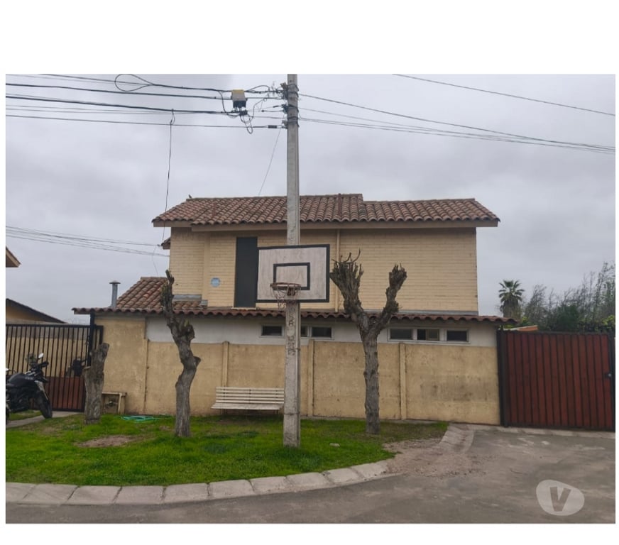 Bienes Raices Elqui La Serena - Fotos de CASA 4 DORMITORIOS 2 BAÑOS, PISCINA