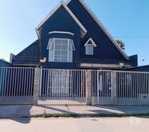 Se arrienda casa estilo amercano 4 dormitorios