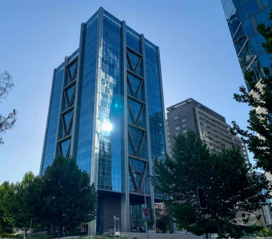Arriendo oficinas Santiago Las Condes - Fotos de Oficina arriendo Metro Manquehue 4 privados,2 estac,2baños