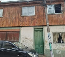 3 casas en amplio terreno C° Cordillera Valpo.